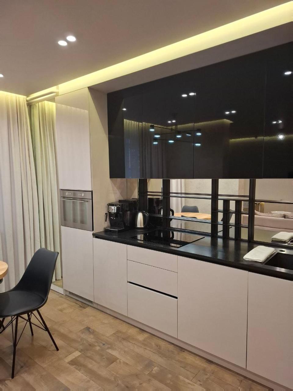 Vodogray Luxury Apartments With Underground Parking Елітний Житловий Комплекс Chernivtsi Luaran gambar